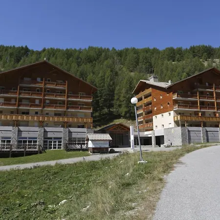 Chalets Du Verdon La Foux D'allos 2p5 Holiday home Allos