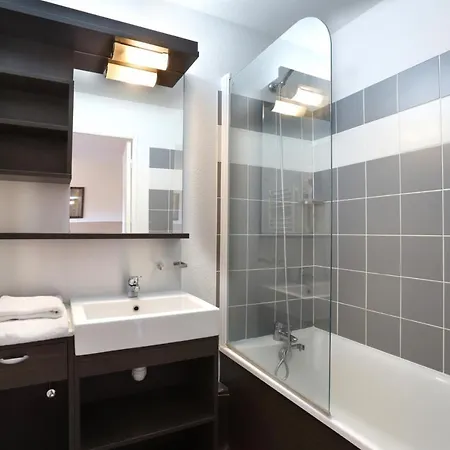 Holiday home Chalets Du Verdon La Foux D'allos 2p5